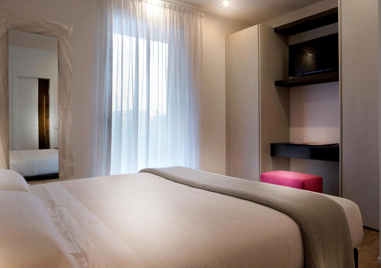 B&B Le Farfalle San Felice del Benaco Dış mekan fotoğraf