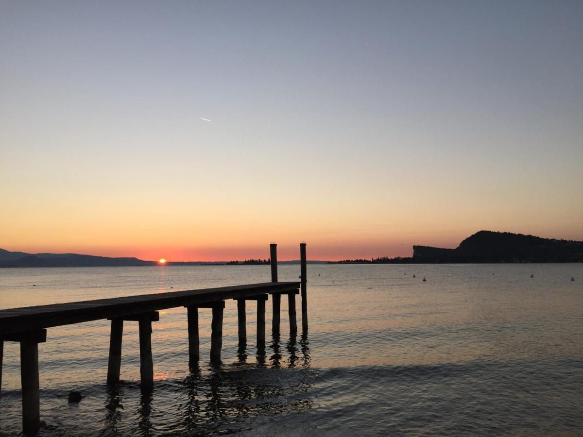 B&B Le Farfalle San Felice del Benaco Dış mekan fotoğraf